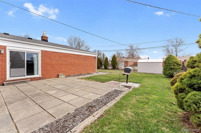 15409 Westlake Street, Taylor, MI 48180