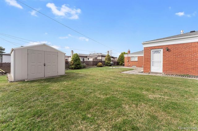 15409 Westlake Street, Taylor, MI 48180