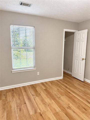 1055 Chatham Road, Buford, GA 30518