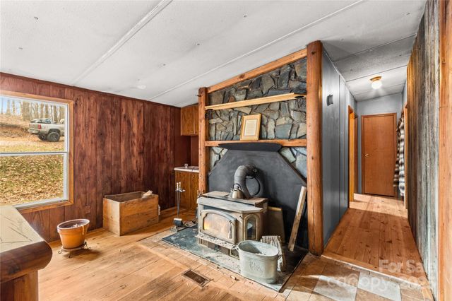 338 Piney Grove Road, Harmony, NC 28634