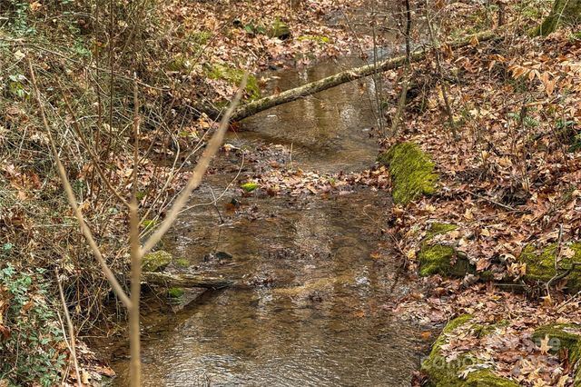 338 Piney Grove Road, Harmony, NC 28634