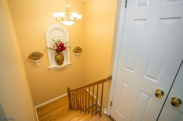 10 Brookstone Cir, Parsippany-troy Hills Twp., NJ 07950