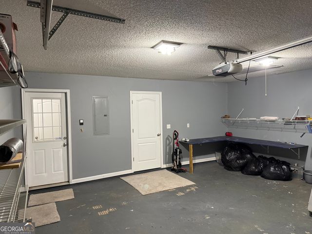 338 Hidden Creek Circle, Warner Robins, GA 31088