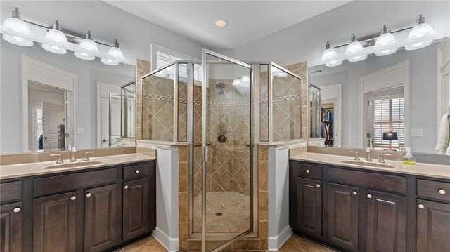 3418 Locust Cove SW Road, Gainesville, GA 30504