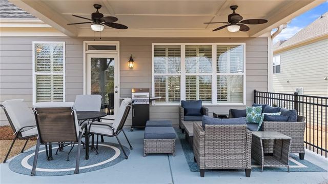 3418 Locust Cove SW Road, Gainesville, GA 30504