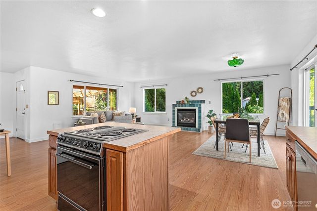 765 Summerset Way, Sedro Woolley, WA 98284