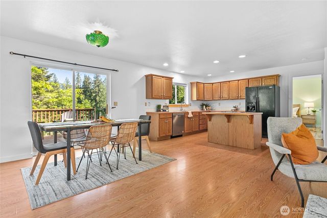 765 Summerset Way, Sedro Woolley, WA 98284