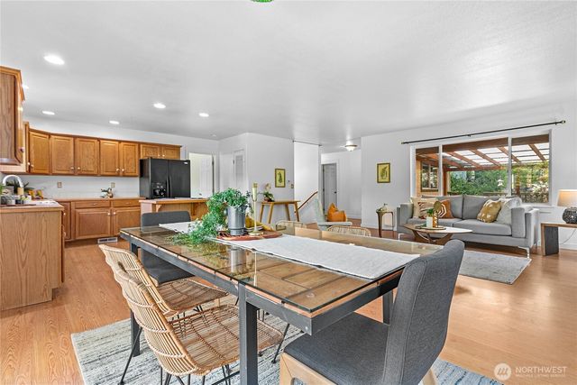 765 Summerset Way, Sedro Woolley, WA 98284