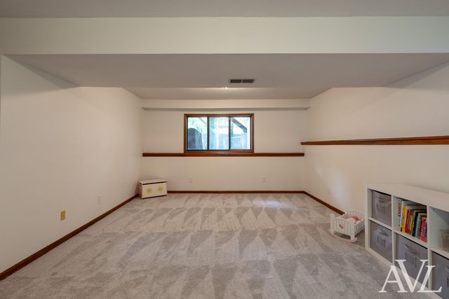 1344 Gladstone Drive Se, City Of Grand Rapids, MI 49506