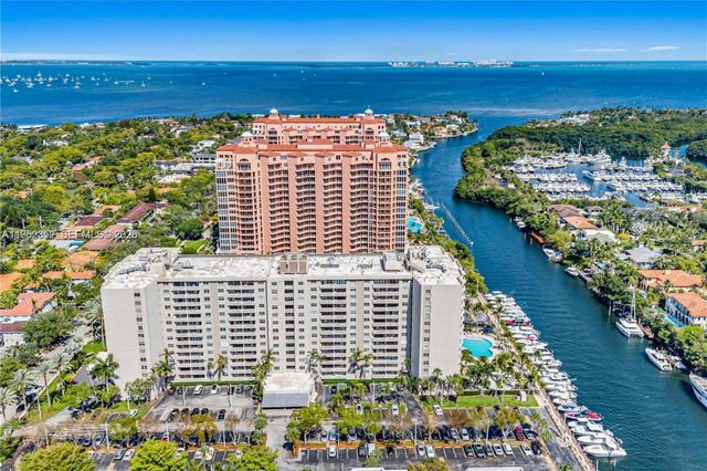 90 Edgewater Drive 1120, Coral Gables, FL 33133
