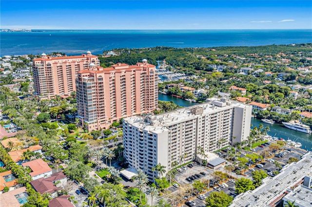 90 Edgewater Drive 1120, Coral Gables, FL 33133