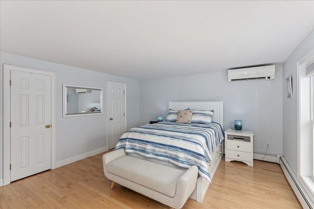31 N Shore Road, Derry, NH 03038