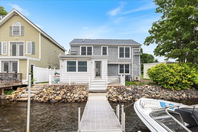 31 N Shore Road, Derry, NH 03038