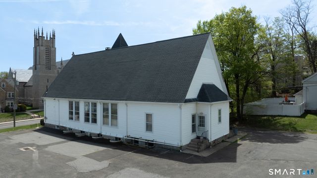 523 West Street, Bristol, CT 06010