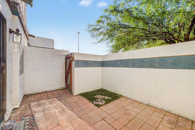 1326 E SUSAN Lane, Tempe, AZ 85288