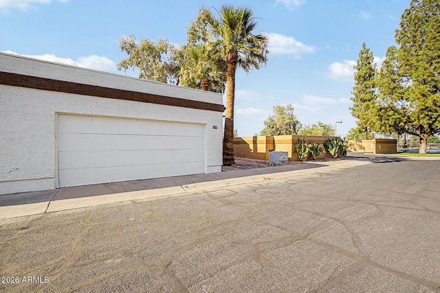 1326 E SUSAN Lane, Tempe, AZ 85288