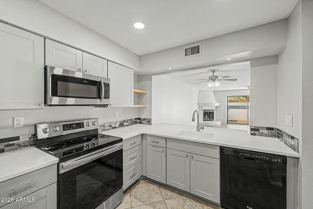 1326 E SUSAN Lane, Tempe, AZ 85288