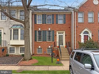 6717 ROYAL THOMAS WAY, Alexandria, VA 22315
