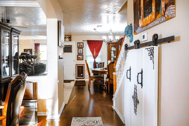 103 Mammoth Springs Lane, Dickinson, TX 77539