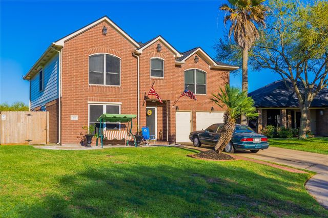 103 Mammoth Springs Lane, Dickinson, TX 77539