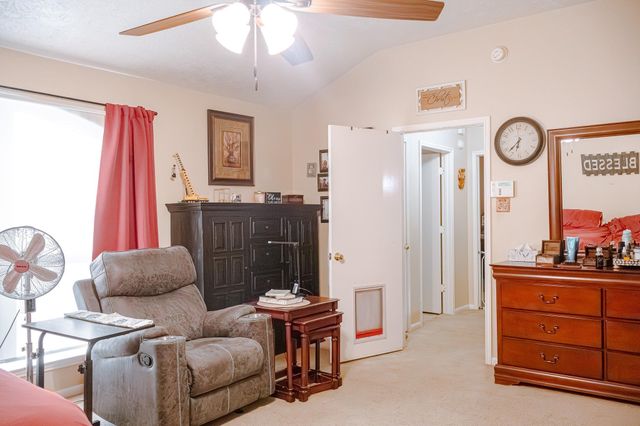 103 Mammoth Springs Lane, Dickinson, TX 77539