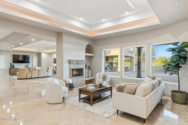 31802 N BLACK CROSS Road, Scottsdale, AZ 85266