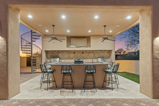 31802 N BLACK CROSS Road, Scottsdale, AZ 85266