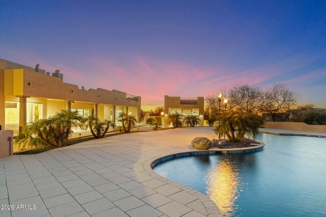 31802 N BLACK CROSS Road, Scottsdale, AZ 85266