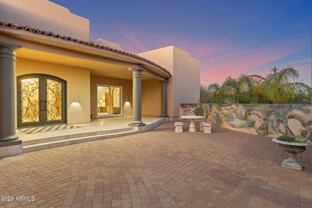 31802 N BLACK CROSS Road, Scottsdale, AZ 85266