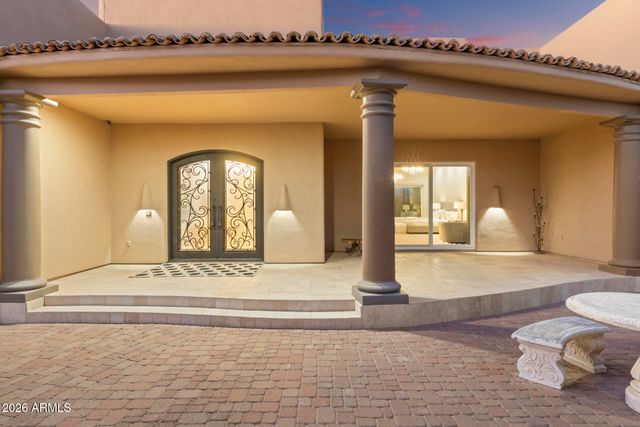 31802 N BLACK CROSS Road, Scottsdale, AZ 85266