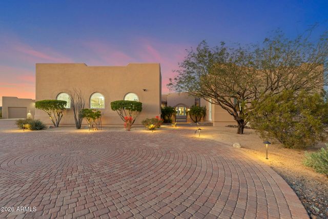 31802 N BLACK CROSS Road, Scottsdale, AZ 85266