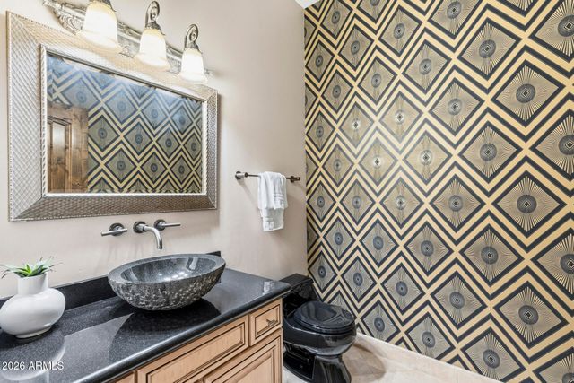 31802 N BLACK CROSS Road, Scottsdale, AZ 85266