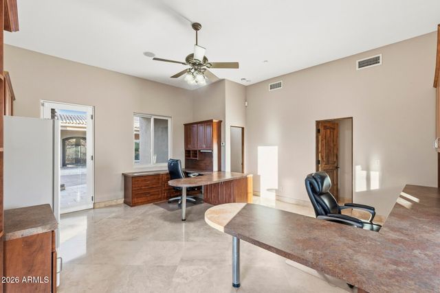 31802 N BLACK CROSS Road, Scottsdale, AZ 85266