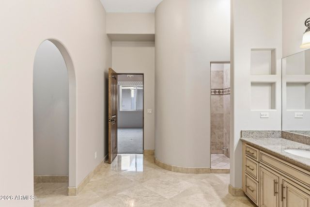 31802 N BLACK CROSS Road, Scottsdale, AZ 85266