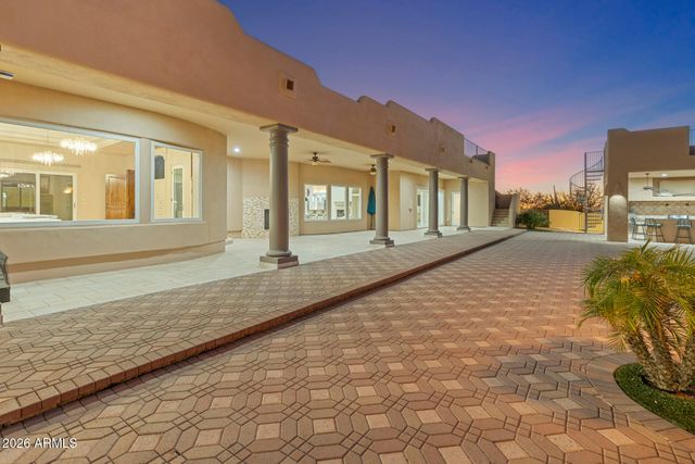 31802 N BLACK CROSS Road, Scottsdale, AZ 85266