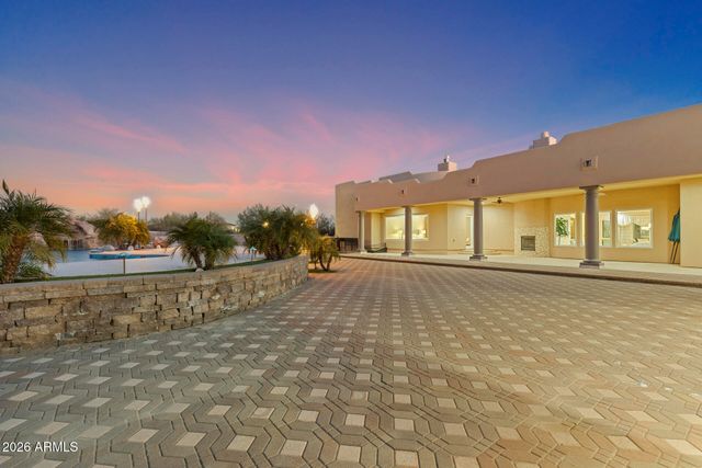 31802 N BLACK CROSS Road, Scottsdale, AZ 85266