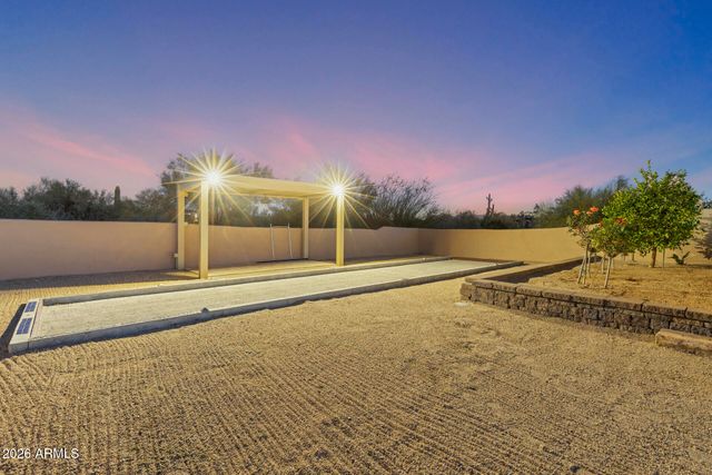 31802 N BLACK CROSS Road, Scottsdale, AZ 85266