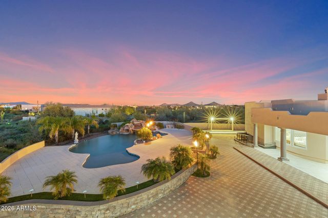 31802 N BLACK CROSS Road, Scottsdale, AZ 85266