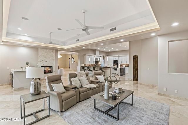 31802 N BLACK CROSS Road, Scottsdale, AZ 85266