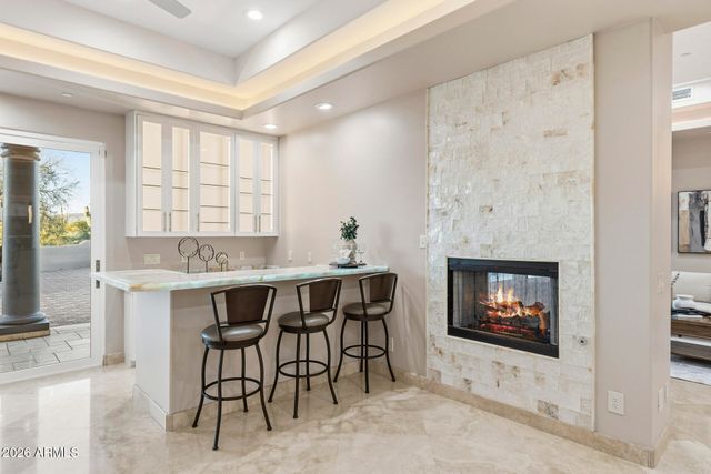 31802 N BLACK CROSS Road, Scottsdale, AZ 85266