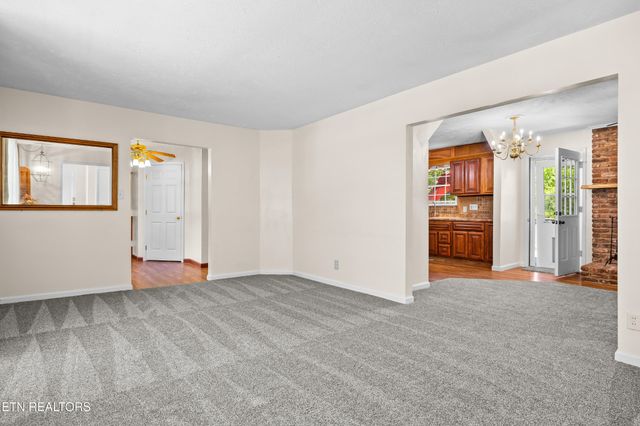4209 Doris Circle, Knoxville, TN 37918