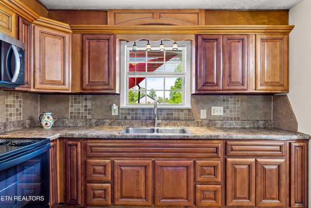 4209 Doris Circle, Knoxville, TN 37918