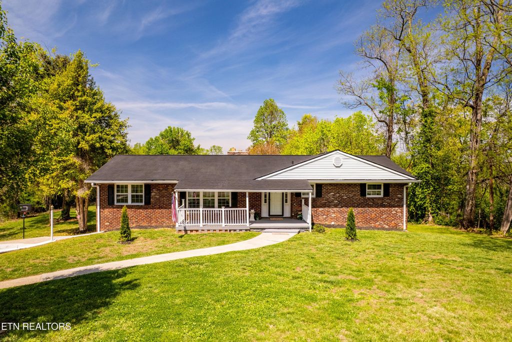 4209 Doris Circle, Knoxville, TN 37918