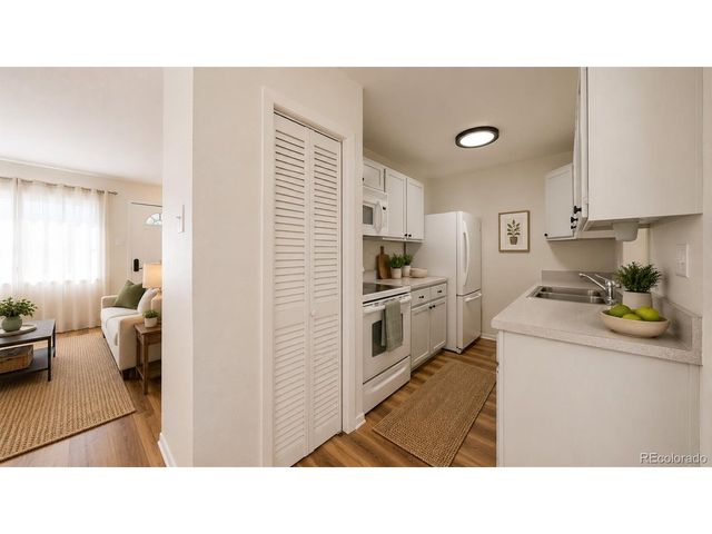 3215 S Forest St, Denver, CO 80222
