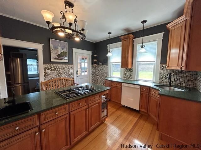 7770 Main Street, Hunter, NY 12442
