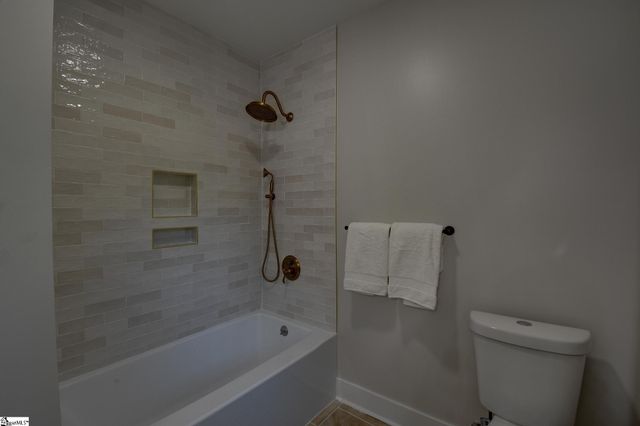 205 Mountain View Street, Westminster, SC 29693