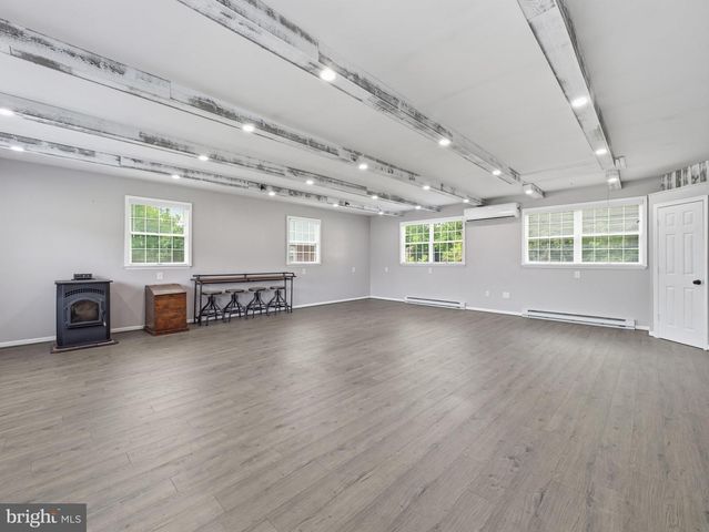 16105 WRIGHT RD, Williamsport, MD 21795