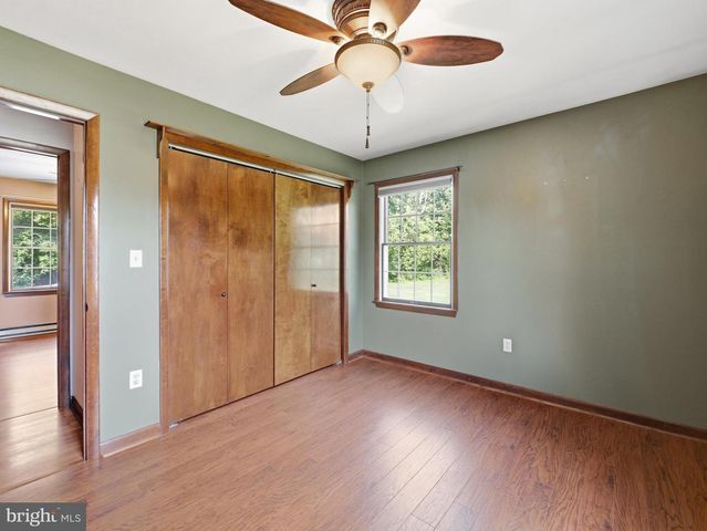 16105 WRIGHT RD, Williamsport, MD 21795