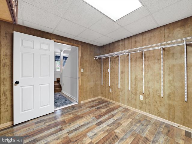 16105 WRIGHT RD, Williamsport, MD 21795