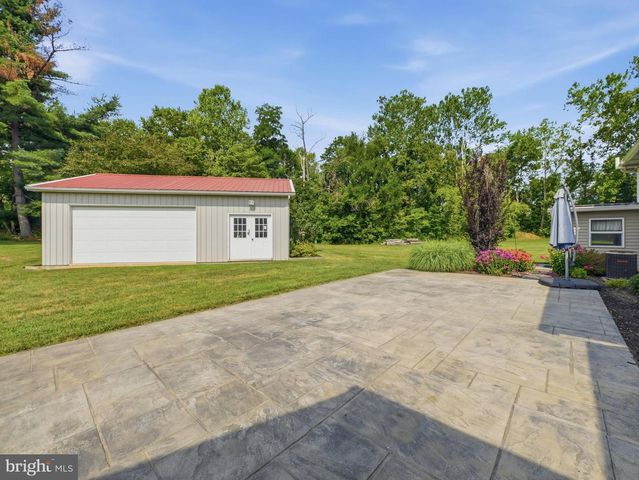 16105 WRIGHT RD, Williamsport, MD 21795
